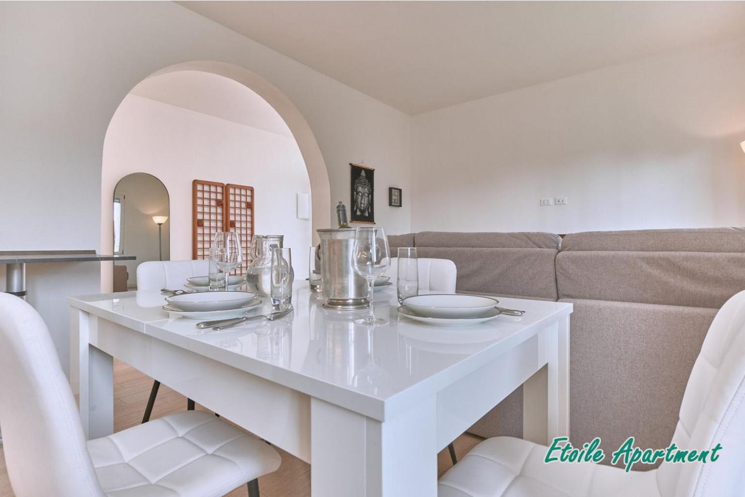 Casa Monique Apartments Десенцано дел Гарда Екстериор снимка