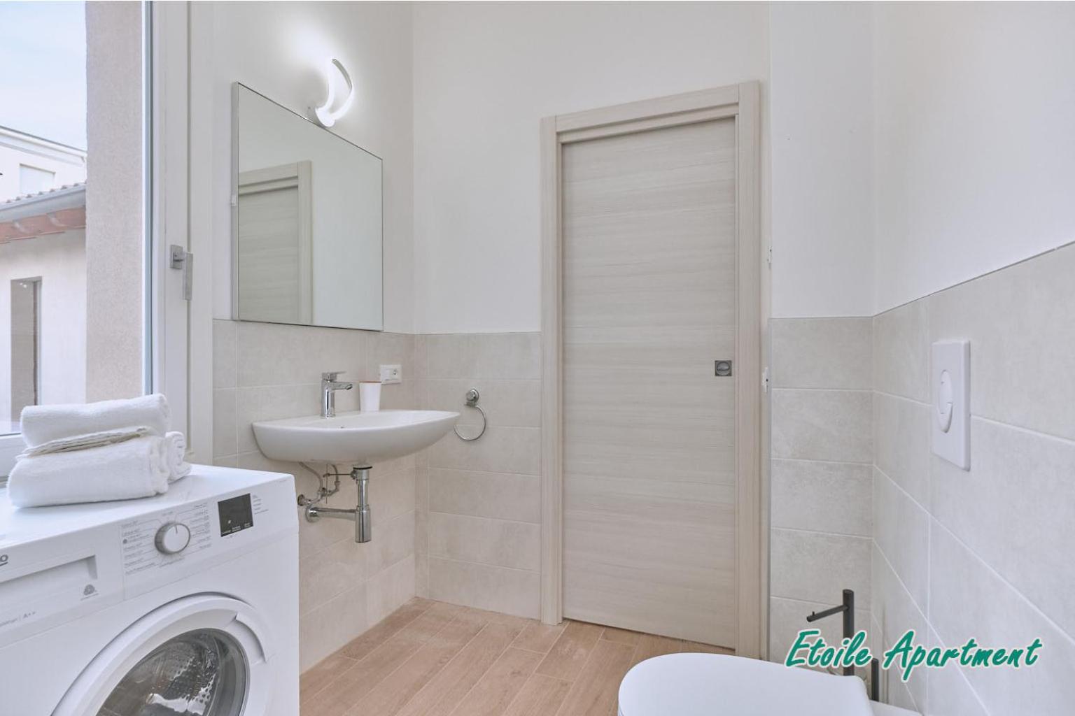 Casa Monique Apartments Десенцано дел Гарда Екстериор снимка