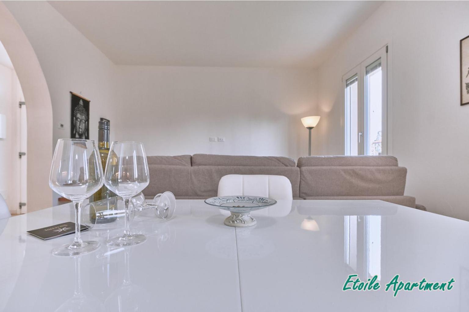 Casa Monique Apartments Десенцано дел Гарда Екстериор снимка